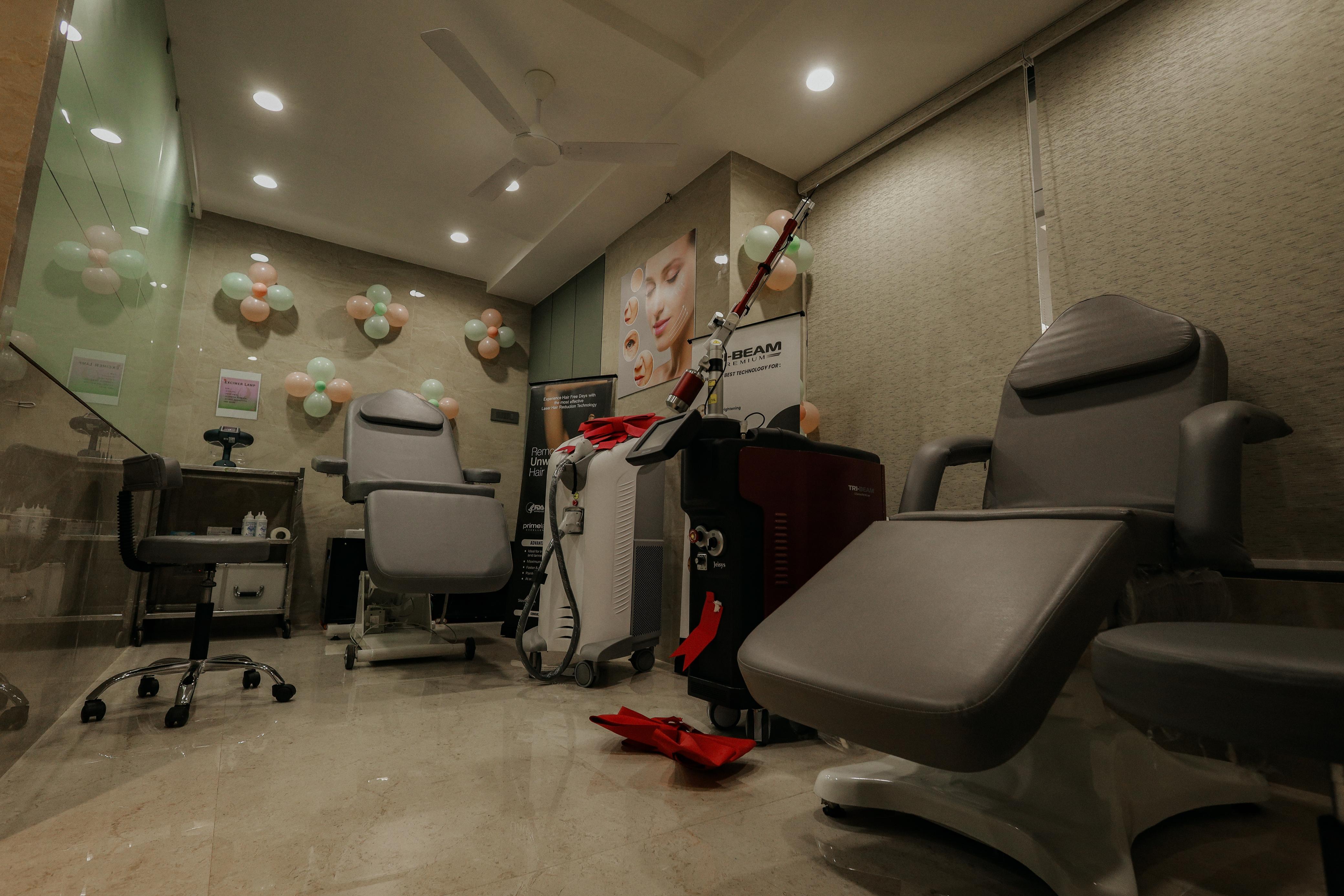 Advanced equipment at Devanshi Skin & Hair Clinic